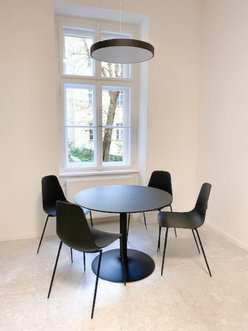 Capitol Deluxe Apartment Πράγα Εξωτερικό φωτογραφία